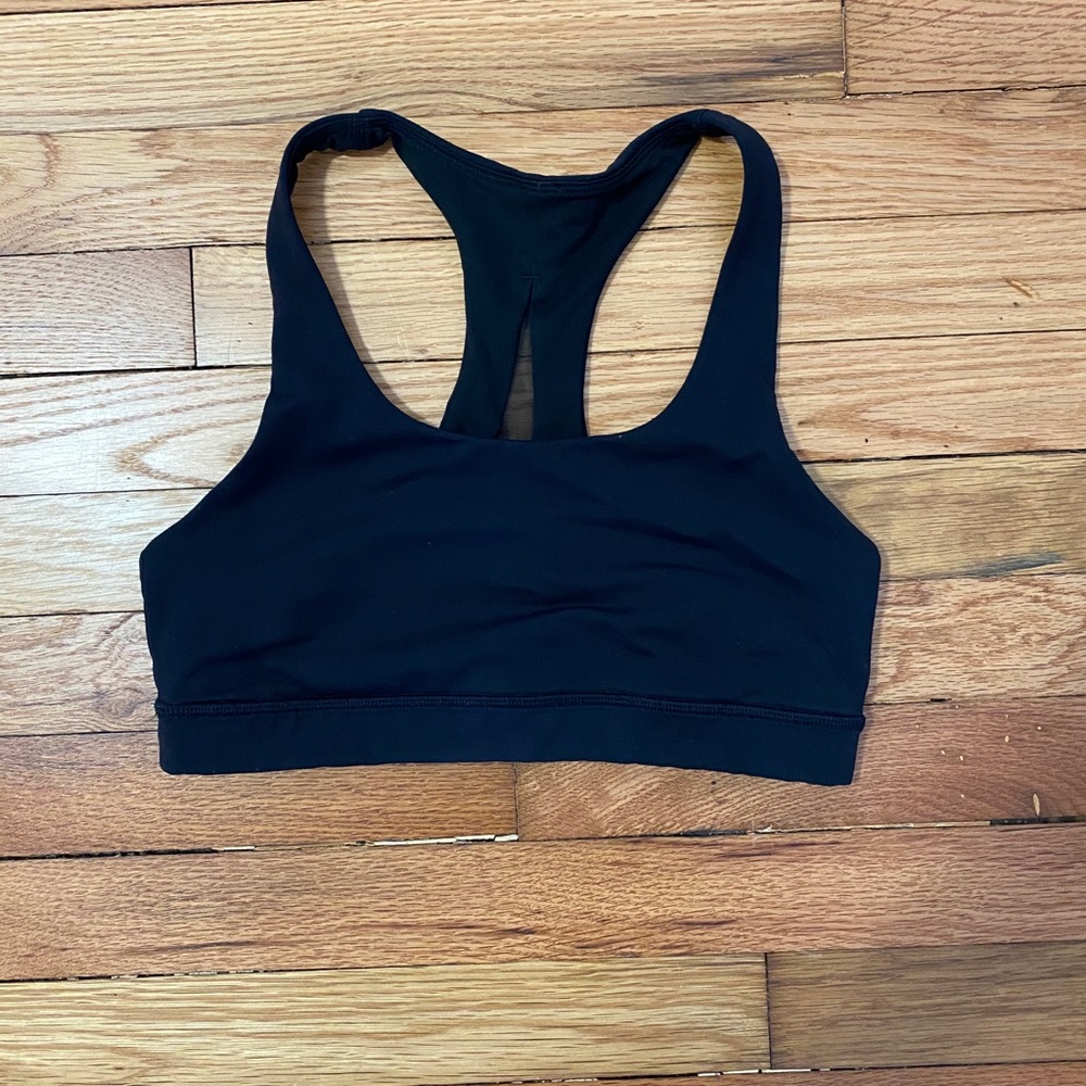 Lululemon Invigorate Sports Bra Size 6